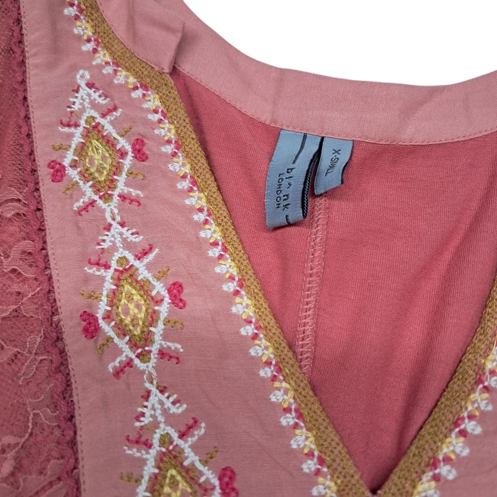 Anthropologie Blank London Top Women's XS Pink Lace Embroidered Romantic Boho - Picture 3 of 11